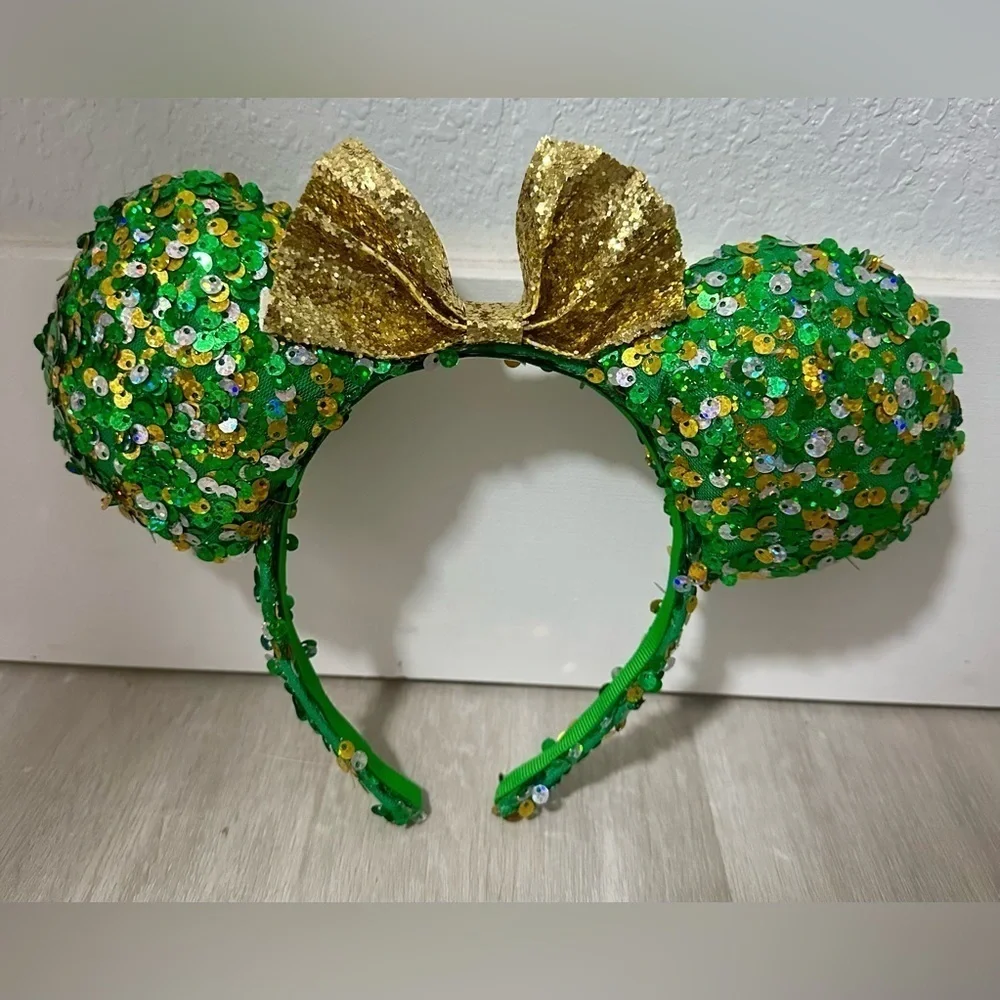 Disney Parks Green Sequin Minnie Mouse Ears Gold Bow Holiday Disney Park